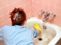 Как отмыть чугунную ванну: используем самые эффективные средства